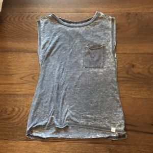 girls T&B sleeveless shirt